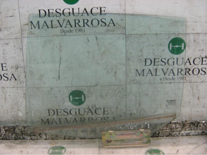 Recambio de cristal puerta trasero izquierdo para kia rio ls berlina (5-ptas.) referencia OEM IAM   