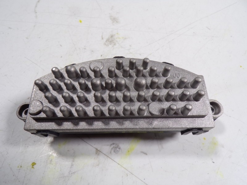 Recambio de resistencia calefaccion para audi a1 sportback (gba) 1.0 tfsi referencia OEM IAM 5Q0907521C 5Q0907521C T33443BA