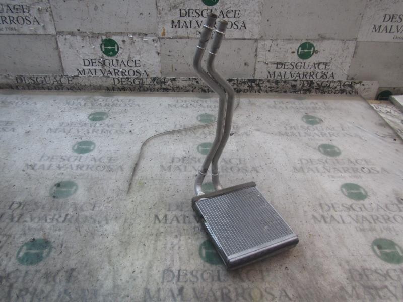 Recambio de radiador calefaccion / aire acondicionado para ford fiesta (ccn) trend referencia OEM IAM 1743436  