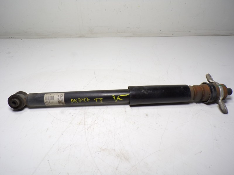 Recambio de amortiguador trasero izquierdo para hyundai i20 1.2 16v cat referencia OEM IAM 55310C8000 55300C8000 
