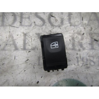 MANDO ELEVALUNAS DELANTERO DERECHO 254118547R 