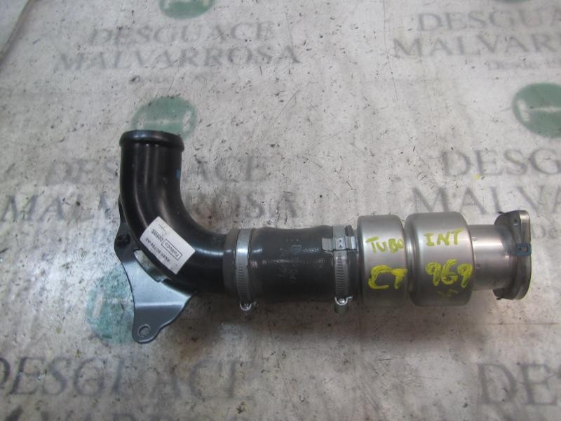 Recambio de tubo intercooler para ford fiesta (ccn) trend referencia OEM IAM 1765769  