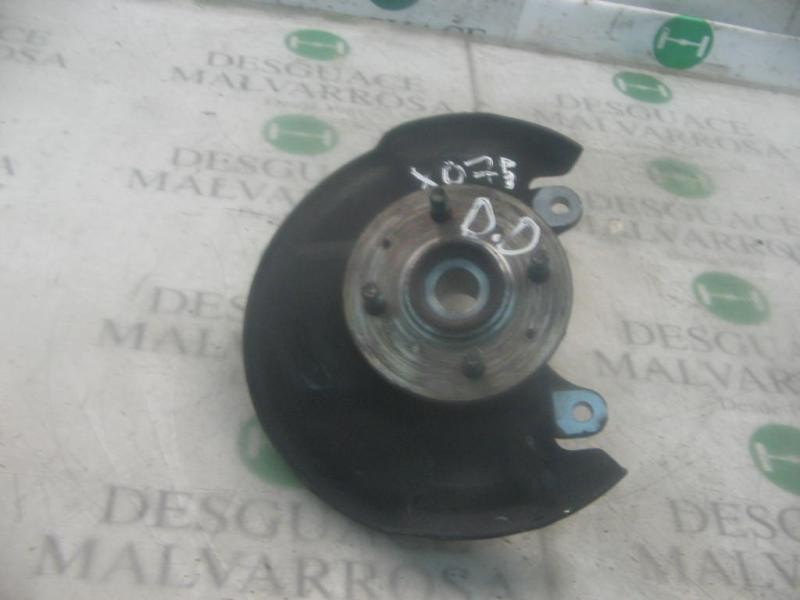 Recambio de mangueta delantera derecha para mg serie 200 (rf) 214 i (3-ptas.) referencia OEM IAM   