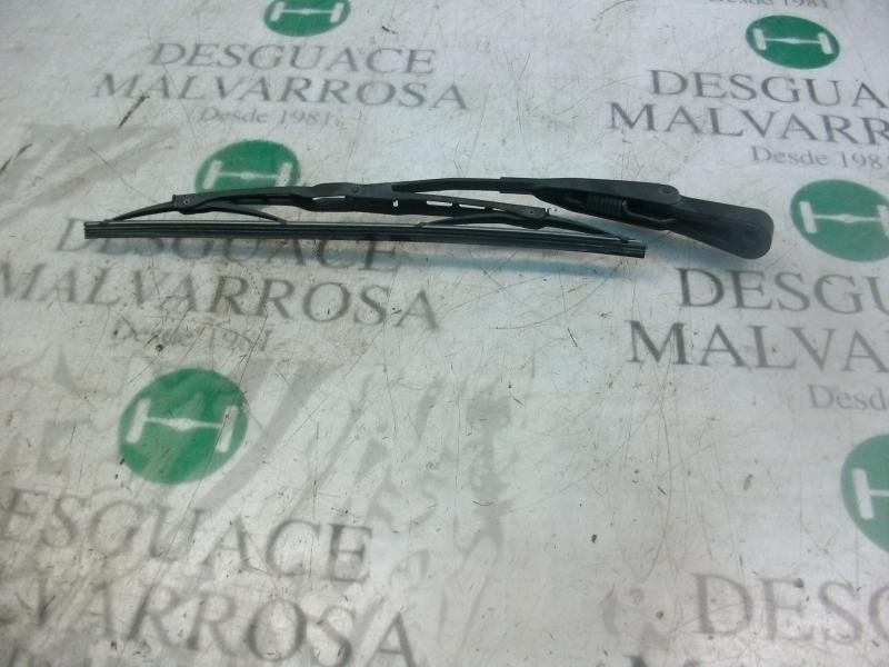 Recambio de brazo limpia trasero para hyundai getz (tb) 1.1 básico referencia OEM IAM 988101C000  