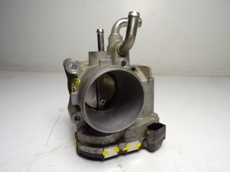 Recambio de caja mariposa para hyundai i20 1.2 16v cat referencia OEM IAM 3510004700 3510004700 