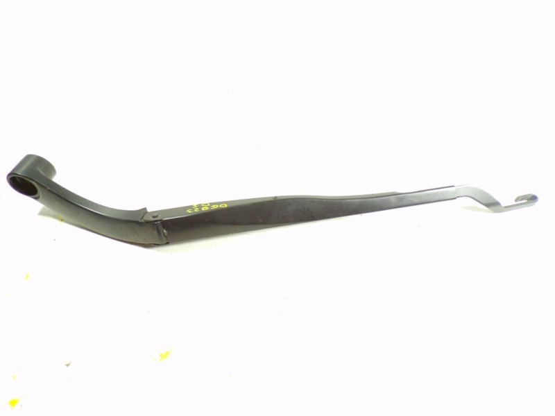 Recambio de brazo limpia delantero izquierdo para hyundai kona 1.6 crdi cat referencia OEM IAM 98311J9000  