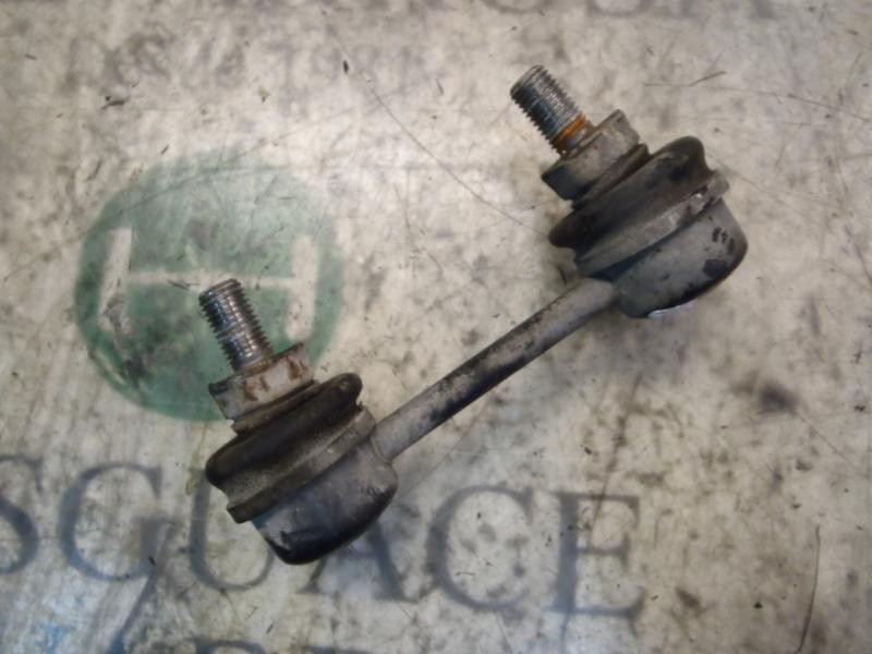 Recambio de tirante trasero derecho para nissan primera berlina (p12) acenta referencia OEM IAM   