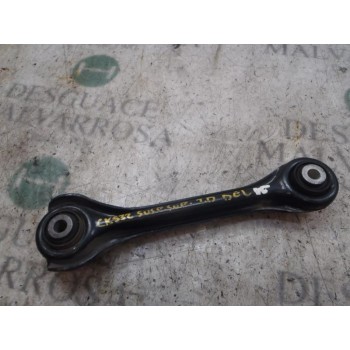 BRAZO SUSPENSION SUPERIOR TRASERO DERECHO A2013505606 