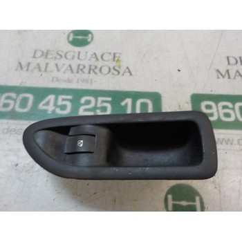 MANDO ELEVALUNAS TRASERO DERECHO 
