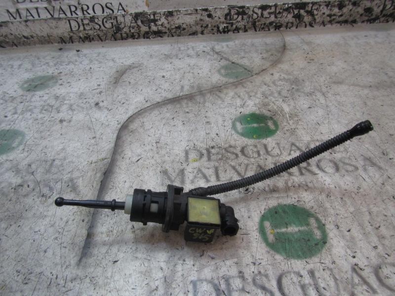 Recambio de bomba embrague para skoda octavia berlina (1z3) active referencia OEM IAM 1K0721388AB  