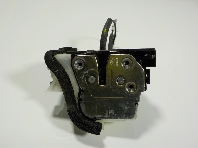 Recambio de cerradura puerta delantera izquierda para hyundai i20 1.2 16v cat referencia OEM IAM 81310C8020 81310C8020 