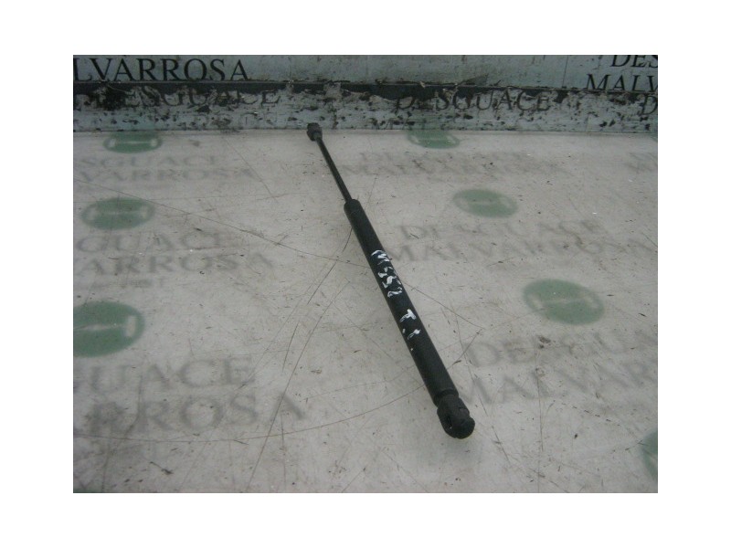 Recambio de amortiguadores maletero / porton para opel corsa b viva referencia OEM IAM   