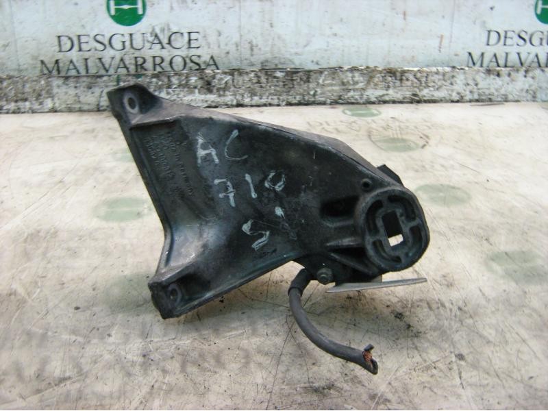 Recambio de soporte cambio para audi a6 berlina (c4) 2.5 tdi referencia OEM IAM 4A0199312  