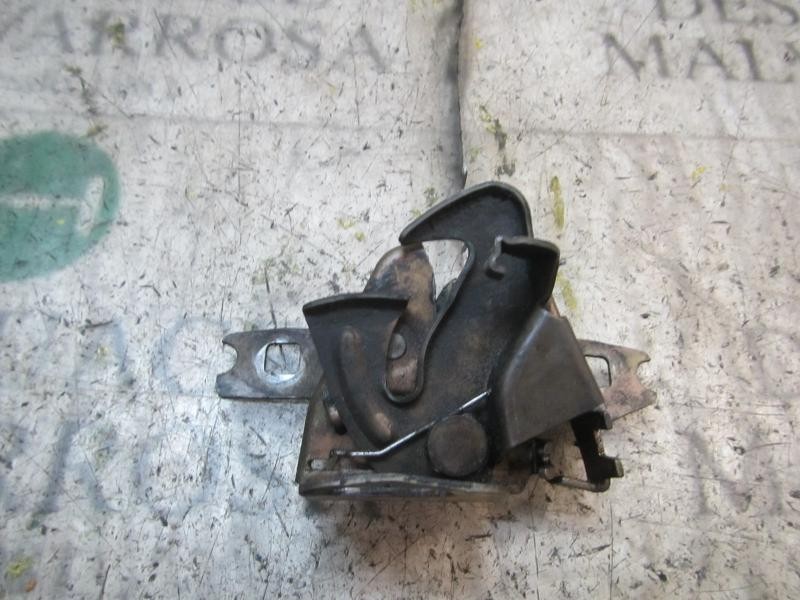 Recambio de cerradura capot para volkswagen golf iii berlina (1h1) 1.8 referencia OEM IAM   