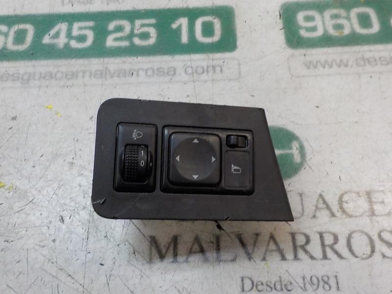 Recambio de mando retrovisor para nissan nv 200 (m20) 1.5 dci cat referencia OEM IAM 25570CT00B  