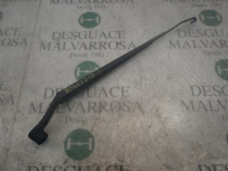 Recambio de brazo limpia delantero izquierdo para hyundai accent (mc) gl crdi referencia OEM IAM 983101G000  