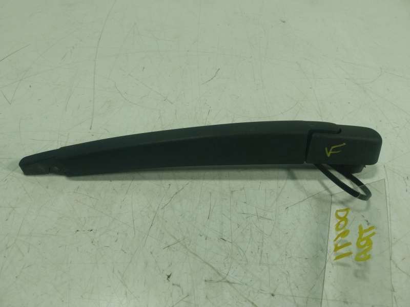 Recambio de brazo limpia trasero para opel corsa f (p2jo) 1.2 (68) referencia OEM IAM   
