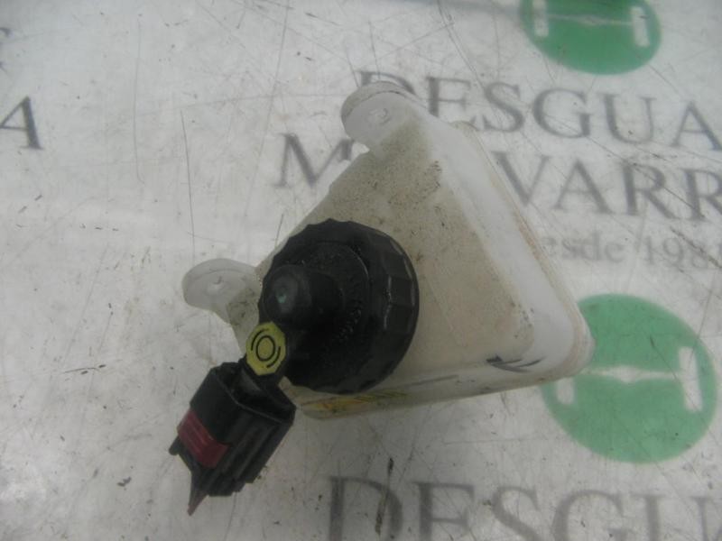 Recambio de deposito servo para ford focus berlina (cak) ambiente referencia OEM IAM   