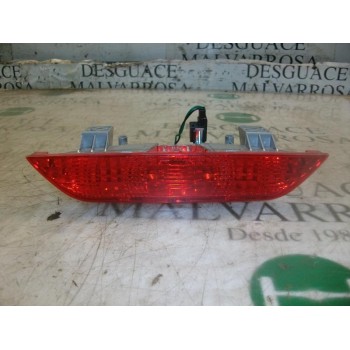 PILOTO TRASERO CENTRAL 927501C000 