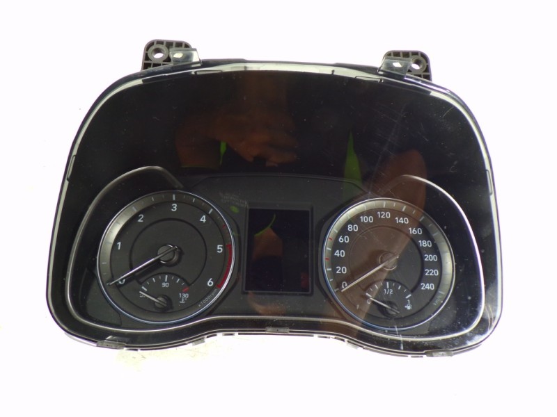 Recambio de cuadro instrumentos para hyundai kona 1.6 crdi cat referencia OEM IAM 94013J9680 94013J9680 