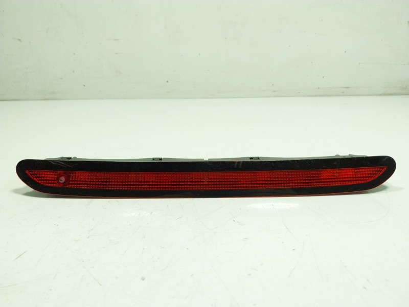 Recambio de piloto trasero central para volkswagen polo vi (aw1, bz1, ae1) 1.6 tdi referencia OEM IAM 5G0945087B 5Q0945087B 