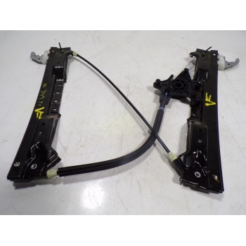 ELEVALUNAS TRASERO IZQUIERDO K68030719AA 