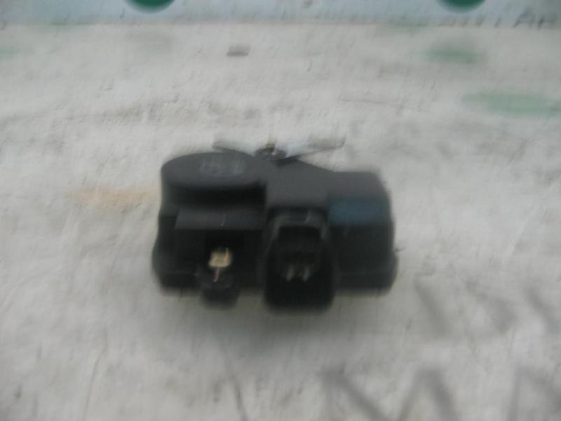 Recambio de motor c/c trasero izquierdo para kia rio ls berlina (5-ptas.) referencia OEM IAM   