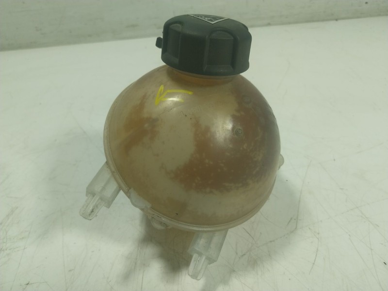 Recambio de deposito expansion para peugeot 3008 i monospace (0u_) 1.6 bluehdi 120 referencia OEM IAM 1323 X6 9684527680002 