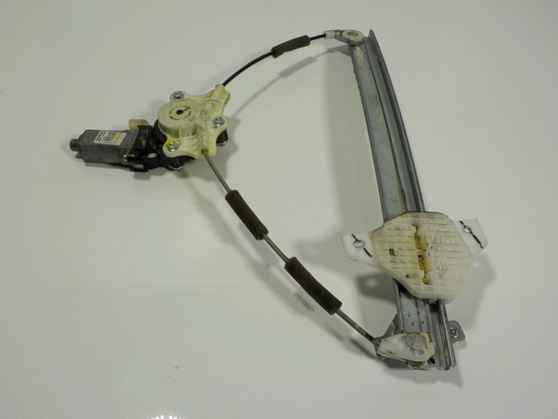 Recambio de elevalunas delantero izquierdo para hyundai i20 1.2 16v cat referencia OEM IAM 82403C7010 82450C7000 82450C7000