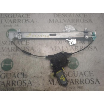 ELEVALUNAS DELANTERO DERECHO 824021G010 07D050857 07D050857