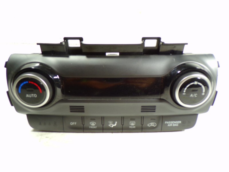 Recambio de mando climatizador para hyundai kona 1.6 crdi cat referencia OEM IAM 97250J9360TMT C200367800 C200367800