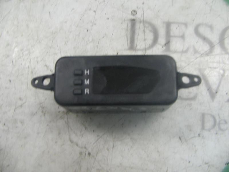 Recambio de mando multifuncion para kia rio ls berlina (5-ptas.) referencia OEM IAM   