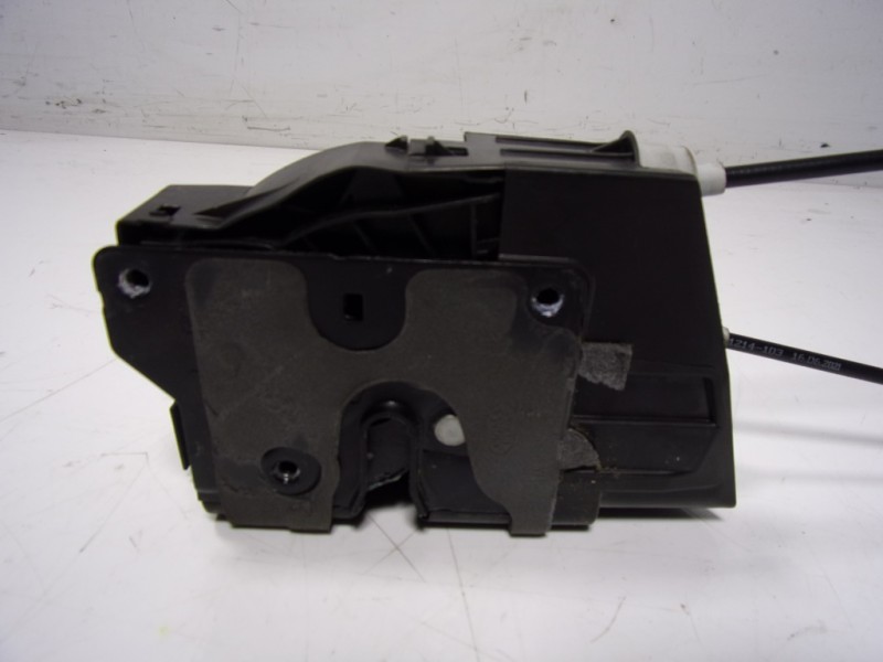 Recambio de cerradura puerta delantera izquierda para land rover new discovery l462 3.0 d referencia OEM IAM LR070438 HY32203A29