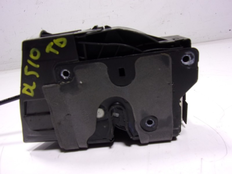 Recambio de cerradura puerta trasera derecha para land rover new discovery l462 3.0 d referencia OEM IAM LR070430 HY3224994CB 