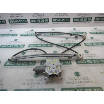 ELEVALUNAS DELANTERO DERECHO 