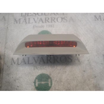 PILOTO TRASERO CENTRAL 927501E000OR 