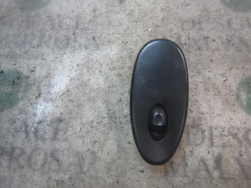 Recambio de mando elevalunas delantero derecho para mg serie 75 (rj) 2.0 v6 24v cat referencia OEM IAM   