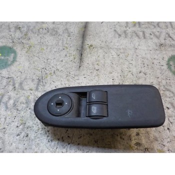 MANDO ELEVALUNAS DELANTERO IZQUIERDO 1471922 