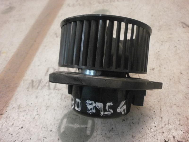 Recambio de motor calefaccion para opel agila enjoy referencia OEM IAM   