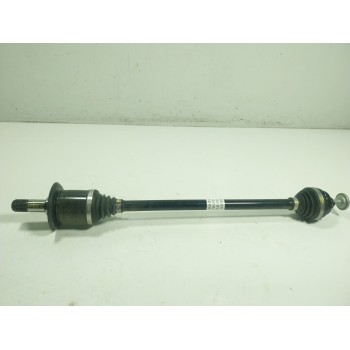 TRANSMISION TRASERA DERECHA 33208482604 848260401 