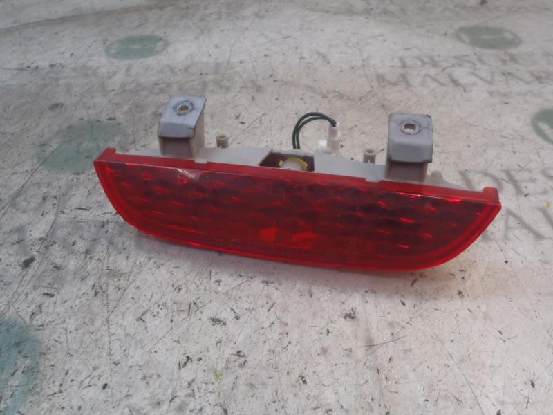 Recambio de piloto trasero central para kia picanto 1.1 crdi active referencia OEM IAM 9275007000  