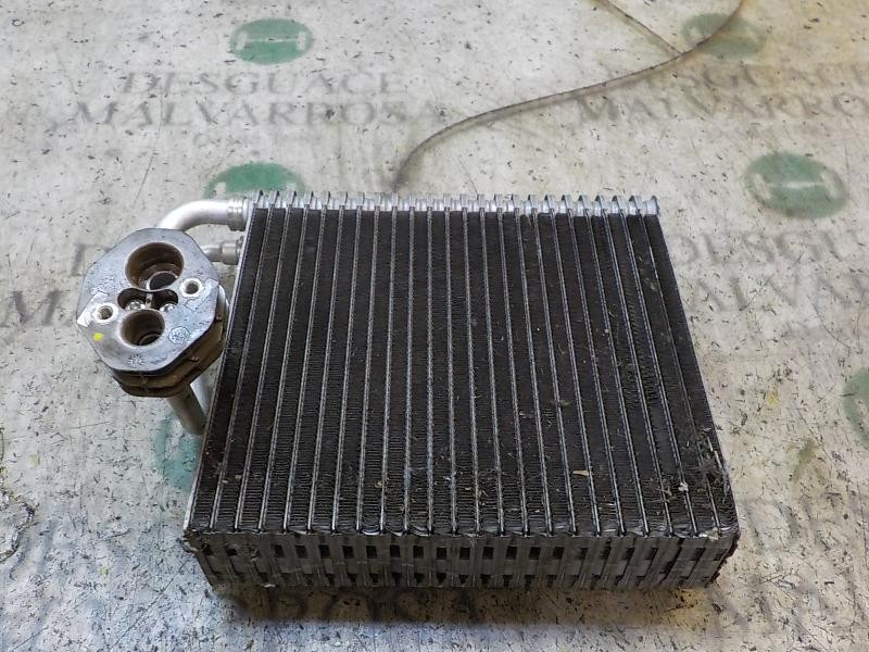 Recambio de evaporador aire acondicionado para renault scenic ii 1.5 dci diesel referencia OEM IAM   