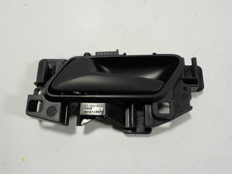 Recambio de maneta interior delantera izquierda para toyota proace city 1.5 dci referencia OEM IAM SU001B0382 9819743977 