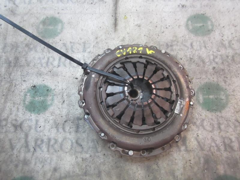 Recambio de kit embrague para fiat grande punto (199) 1.3 16v jtd cat referencia OEM IAM 55202271  