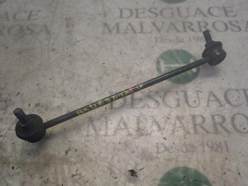 Recambio de tirante delantero izquierdo para hyundai accent (mc) gl crdi referencia OEM IAM 548301E000  