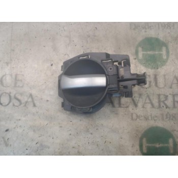 MANETA INTERIOR TRASERA DERECHA 