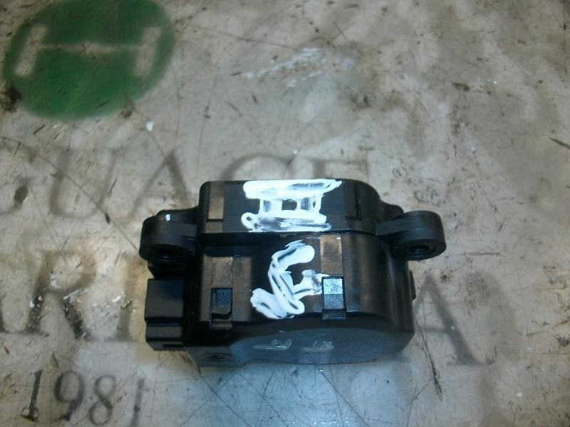 Recambio de motor apertura trampillas climatizador para ford c-max (cb3) titanium referencia OEM IAM   