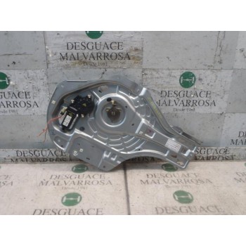 ELEVALUNAS DELANTERO IZQUIERDO 824052E000 824502E000 F00S1A2465