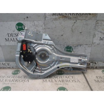 ELEVALUNAS TRASERO DERECHO 834062E000 8345602E000 F00S1A2468