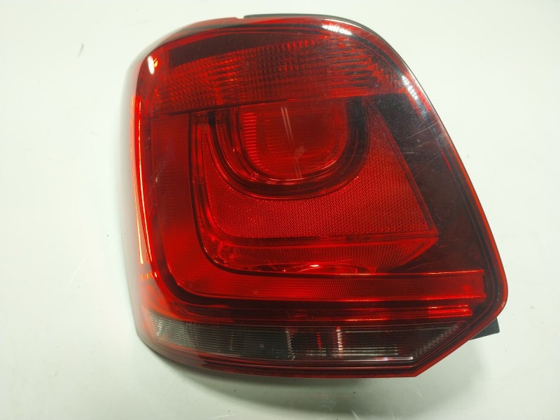 Recambio de piloto trasero izquierdo para volkswagen polo v (6r1, 6c1) 1.6 tdi referencia OEM IAM 6R0945095AH  